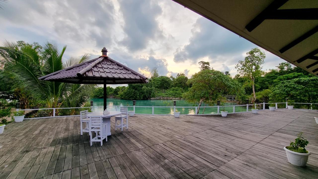 Sienna Resort Maratua Island Exterior photo